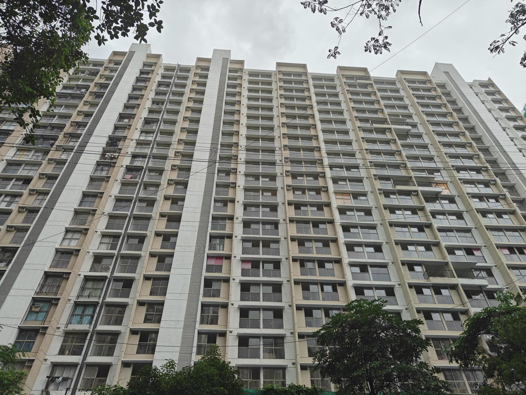 Lodha Crown Kolshet